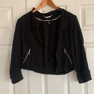 Lovely black cropped jacket
